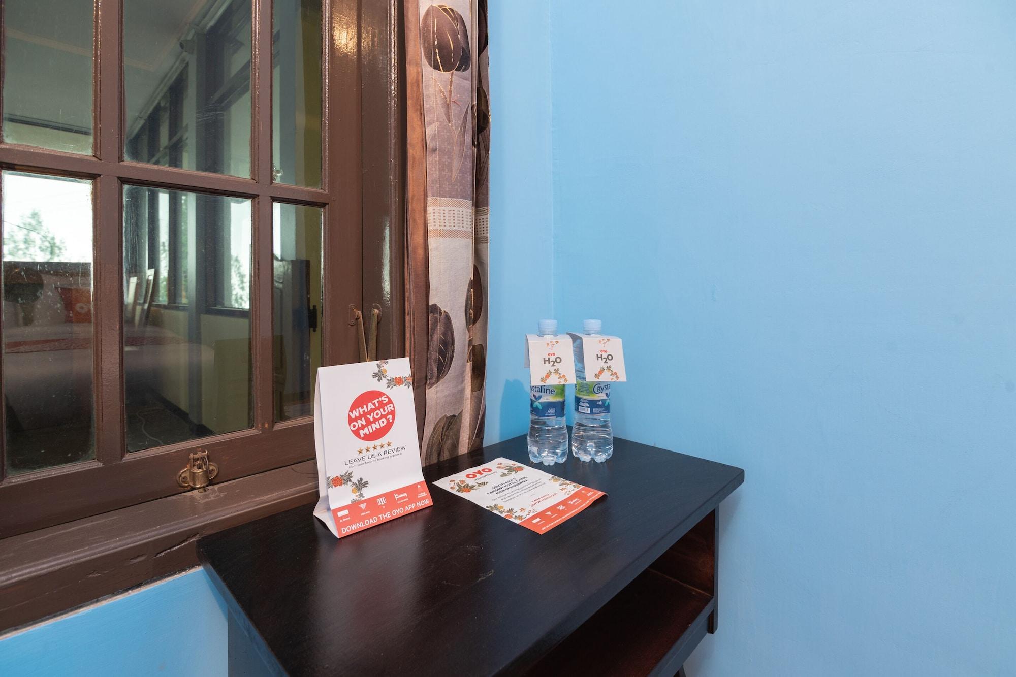 Oyo 1852 Intan Bromo Homestay Pasuruan Bagian luar foto